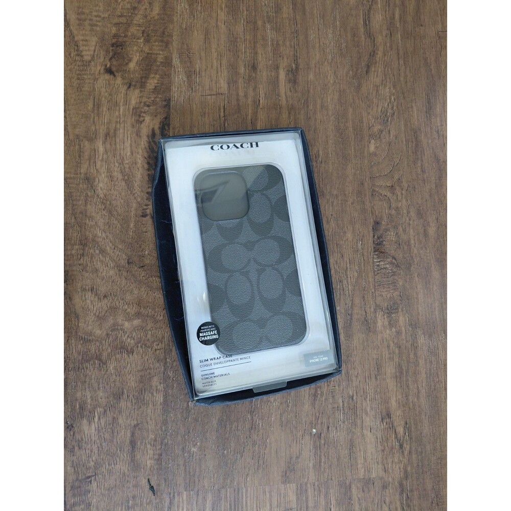 Coach Phonecase For Apple iPhone 13  Signature Print